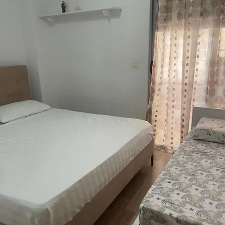 Ludi * Gjirokastër